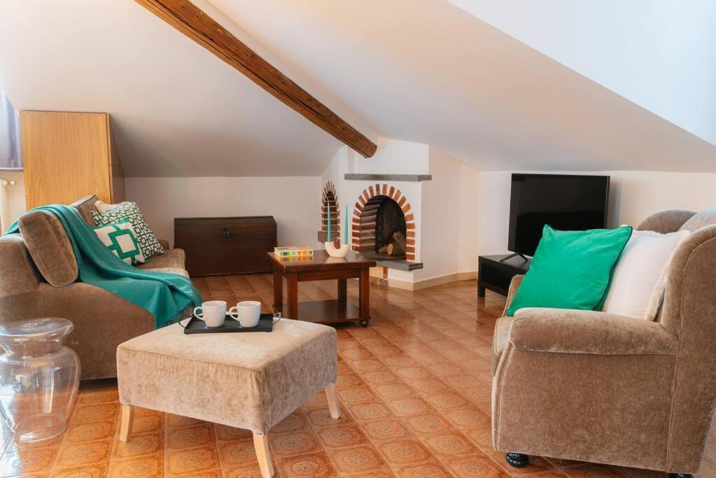 Villa Glicine, By R Collection Apartment Brienno المظهر الخارجي الصورة